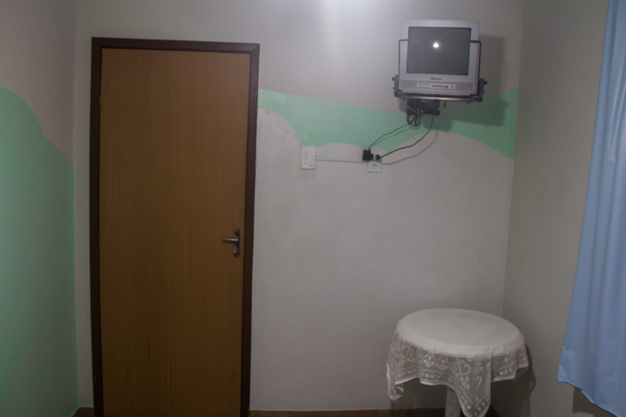 TV de um dos quartos